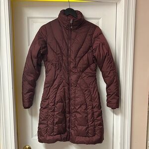 The North Face Women's Maroon Puffer Jacket